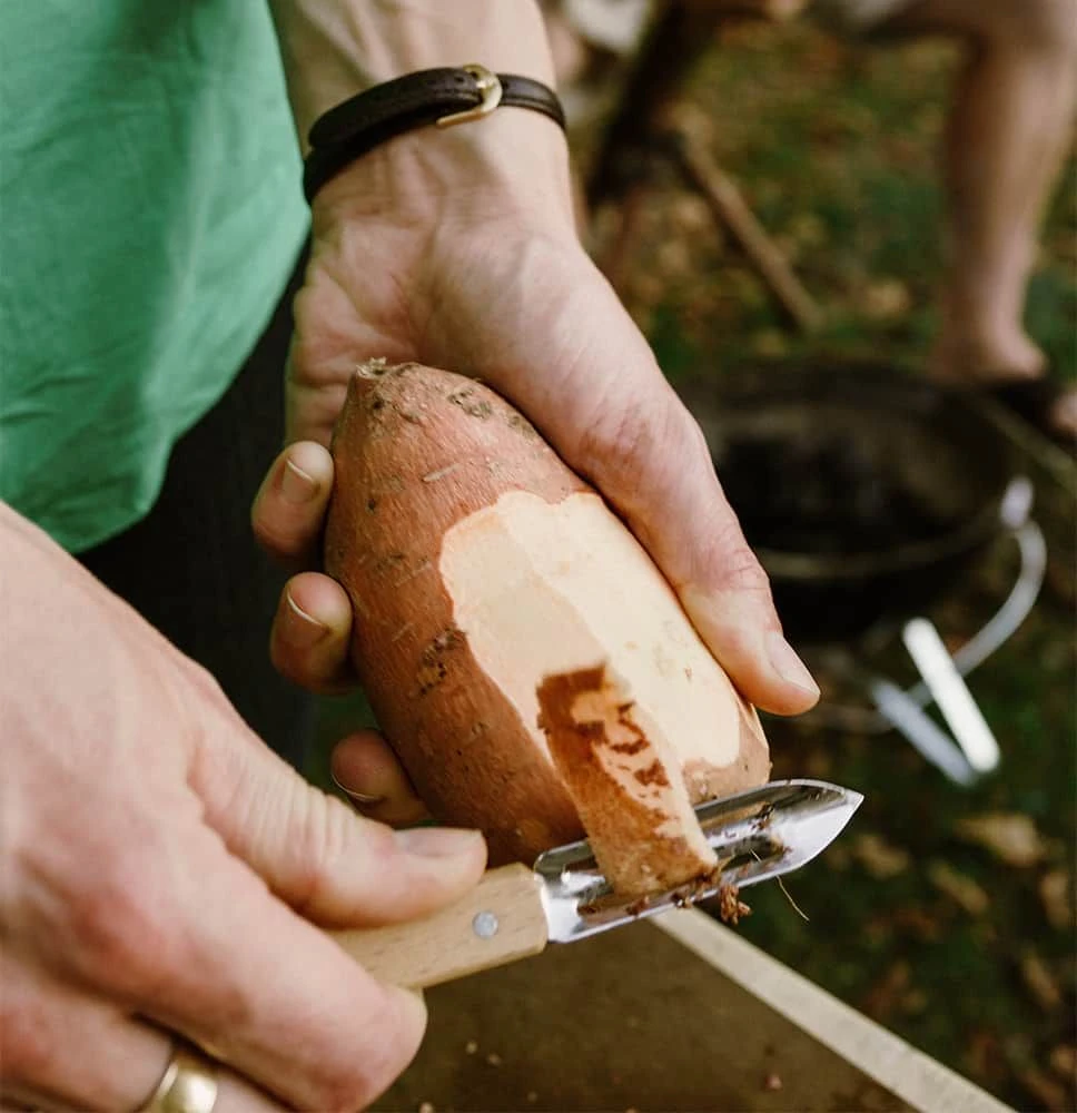 Opinel No.115 Peeler - Natural 4 Opinel No.115 Peeler - Natural - Image 2