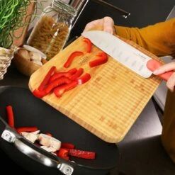 Trebonn Wave Chop & Slide Small Cutting Board -Kitchenknives Shop 1020105 04