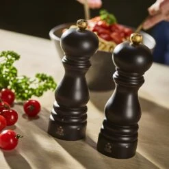 Peugeot Paris Duo Pepper Mill & Salt Mill 18cm Chocolate (P2/23461) 24 Peugeot Paris Duo Pepper Mill & Salt Mill 18cm Chocolate (P2/23461) -Kitchenknives Shop 23461 ls 7