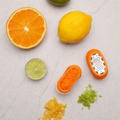 Microplane Flexi Zesti Orange 7 Microplane Flexi Zesti Orange -Kitchenknives Shop 34830 3