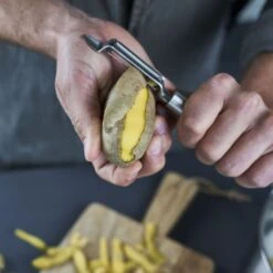 Zwilling Pro 18/10 Stainless Steel Swivel Peeler (37160-036-0) -Kitchenknives Shop 37160 036 0 2