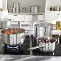 Zwilling Twin Classic 18cm 18/10 Stainless Steel Sauce Pan (40915-180-0) -Kitchenknives Shop 40915 180 0 1 2