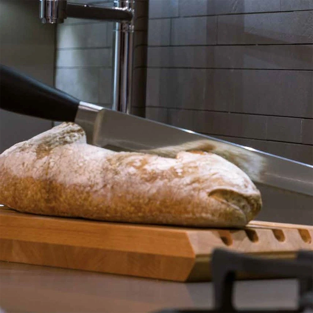 Artelegno Siena Reversible Beechwood Bread Board - Medium 4 Artelegno Siena Reversible Beechwood Bread Board - Medium - Image 2