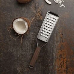 Microplane Master Series Extra Coarse Grater (43308) -Kitchenknives Shop 43308 3