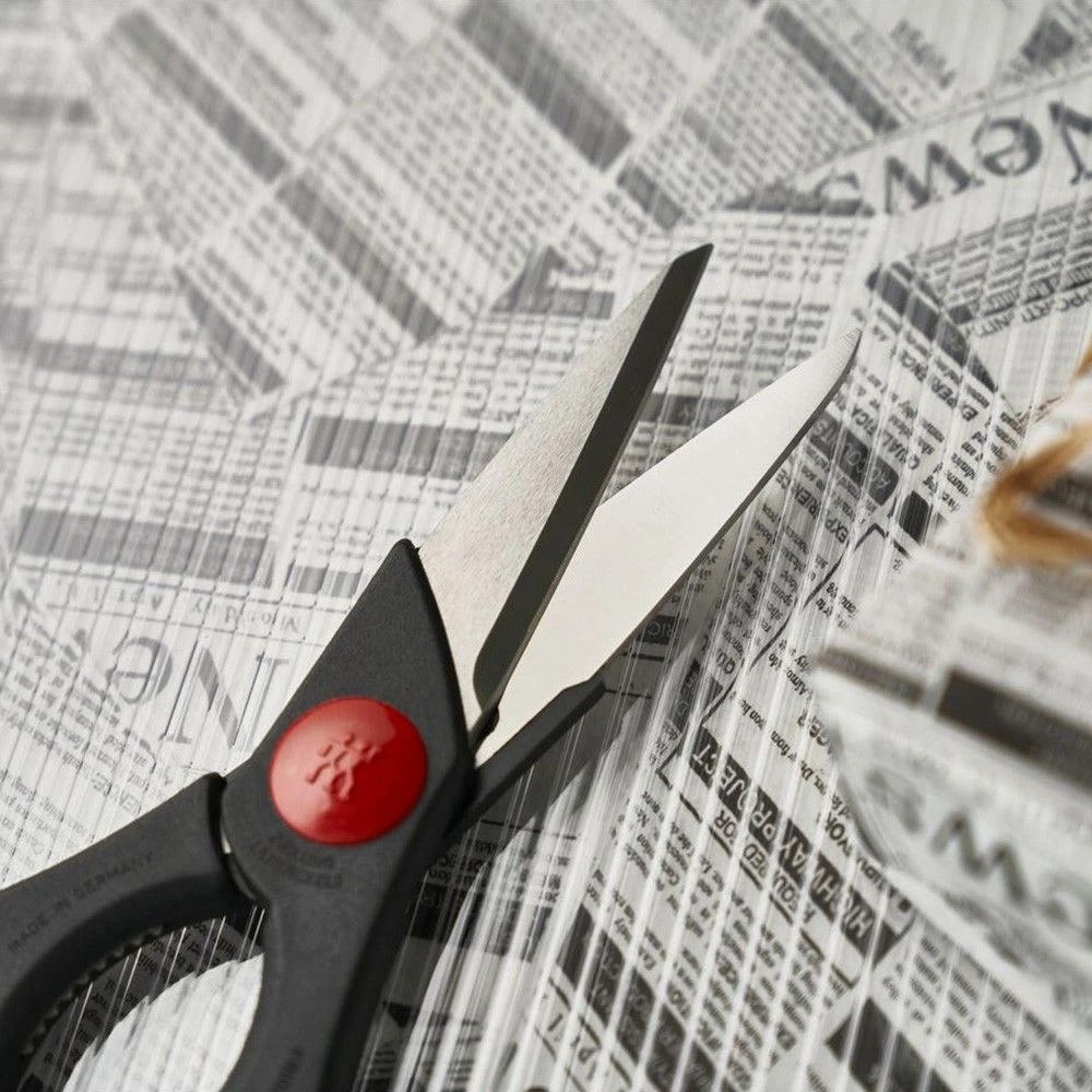 Zwilling Multi-Purpose 20cm Stainless Steel Shears (43967-200-0) 5 Zwilling Multi-Purpose 20cm Stainless Steel Shears (43967-200-0) - Image 3