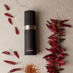 Microplane Specialty Chilli Mill (48970) 15 Microplane Specialty Chilli Mill (48970) -Kitchenknives Shop 48970 3