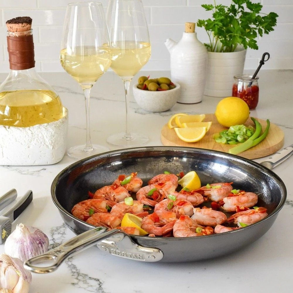 Hestan Nanobond Titanium Skillet 32cm (60031) 4 Hestan Nanobond Titanium Skillet 32cm (60031) - Image 2