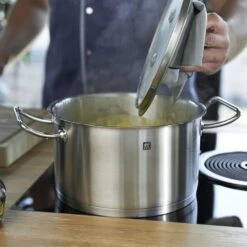 Zwilling Pro 20cm 18/10 Stainless Steel Stock Pot High-Sided (65123-200-0) 16 Zwilling Pro 20cm 18/10 Stainless Steel Stock Pot High-Sided (65123-200-0) -Kitchenknives Shop 65124 240 0 7 3