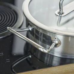 Zwilling Pro 24cm Serving Pan (65127-240-0) 15 Zwilling Pro 24cm Serving Pan (65127-240-0) -Kitchenknives Shop 65127 240 0 6