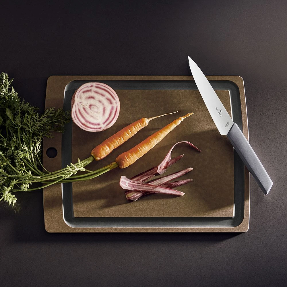 Victorinox Swiss Modern Colour 15cm Chefs Knife - Lavender (690161521B) 4 Victorinox Swiss Modern Colour 15cm Chefs Knife - Lavender (690161521B) - Image 2