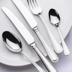 Elia Bead 60 Piece Set With Canteen -Kitchenknives Shop bead lifestyle image