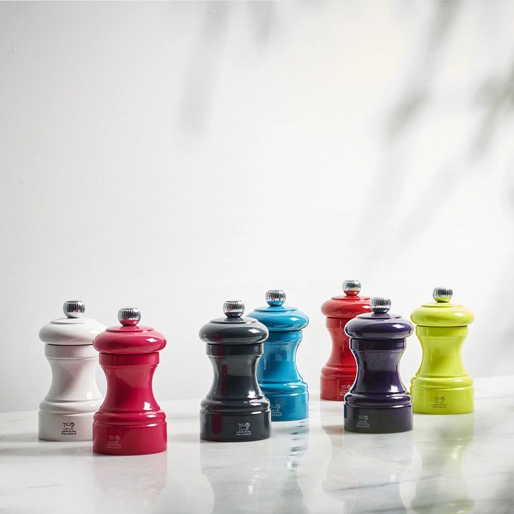 Peugeot Bistro Pepper Mill 10cm Slate Grey Gloss (P40802) 6 Peugeot Bistro Pepper Mill 10cm Slate Grey Gloss (P40802) - Image 4