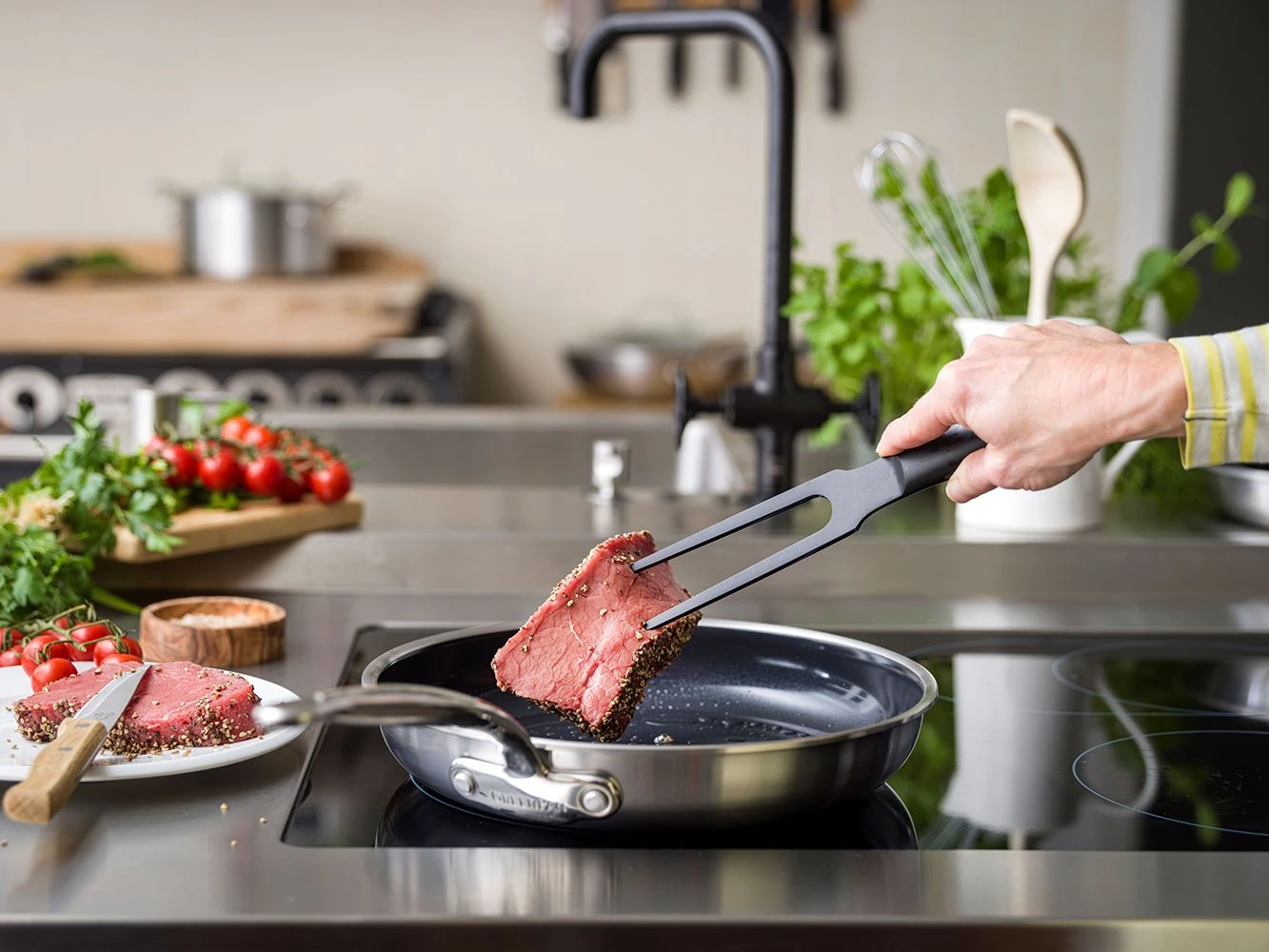 Greenpan Premiere Frying Pan 20cm 6 Greenpan Premiere Frying Pan 20cm - Image 4