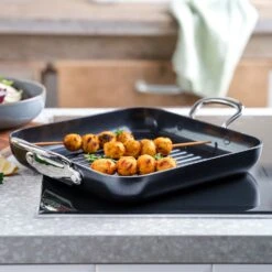 Greenpan Barcelona Pro Grillpan 28cm -Kitchenknives Shop cc006098 001 barcelona pro grillpan 28cm