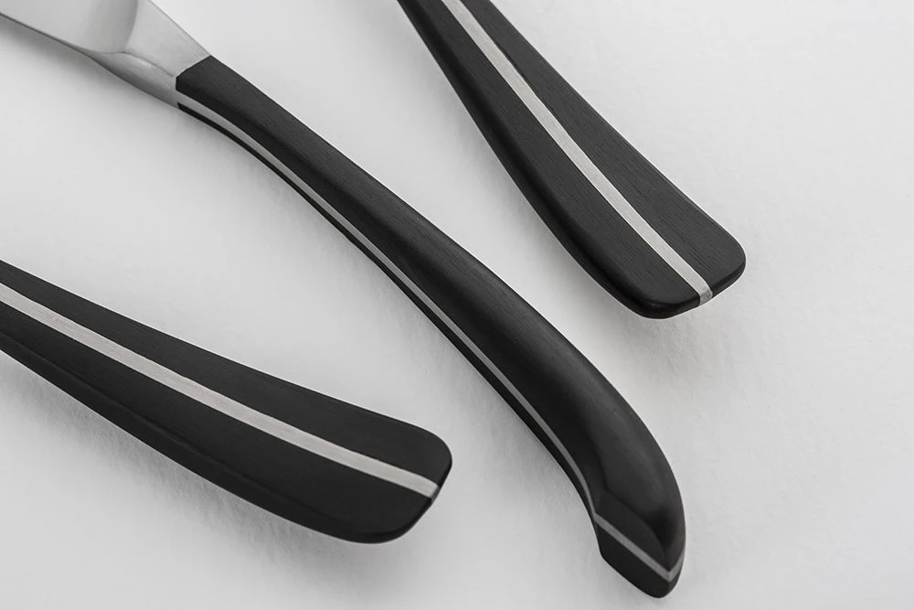 Robert Welch Contour Noir Satin Steak Knife Serrated 4 Piece Set 5 Robert Welch Contour Noir Satin Steak Knife Serrated 4 Piece Set - Image 3