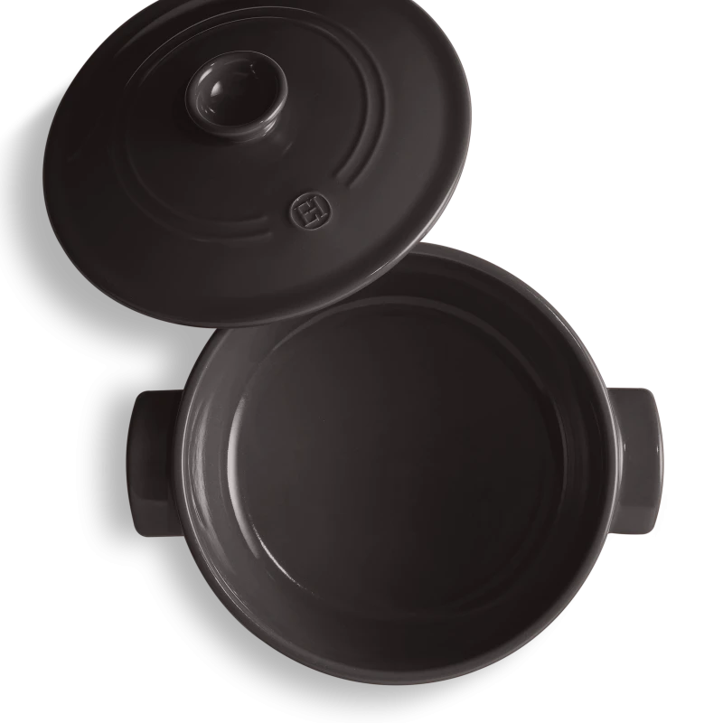 Emile Henry 5L Casserole - Charcoal Black (EH794553) 4 Emile Henry 5L Casserole - Charcoal Black (EH794553) - Image 2