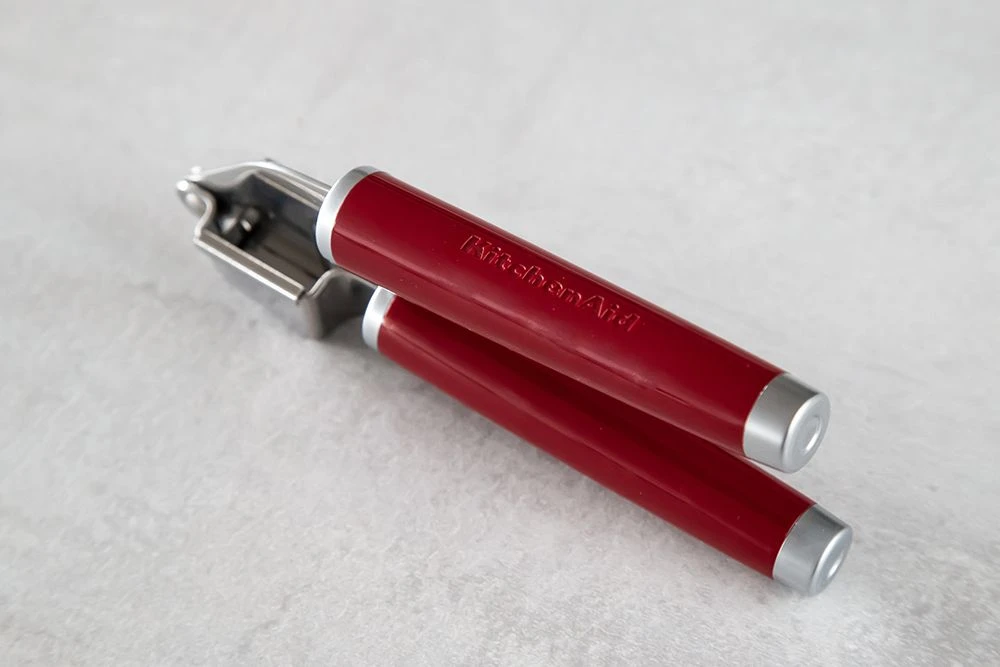 KitchenAid Core Garlic Press Empire Red 6 KitchenAid Core Garlic Press Empire Red - Image 4
