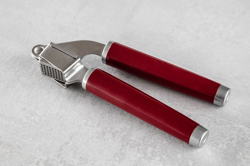 KitchenAid Core Garlic Press Empire Red 7 KitchenAid Core Garlic Press Empire Red - Image 5