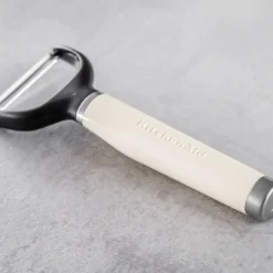 KitchenAid Core Y Peeler Almond Cream -Kitchenknives Shop kag145ohace 4