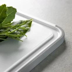 KitchenAid Classic Polypropylene Non-slip Chopping Board 20 X 25cm 14 KitchenAid Classic Polypropylene Non-slip Chopping Board 20 X 25cm -Kitchenknives Shop keg701nosmga 5