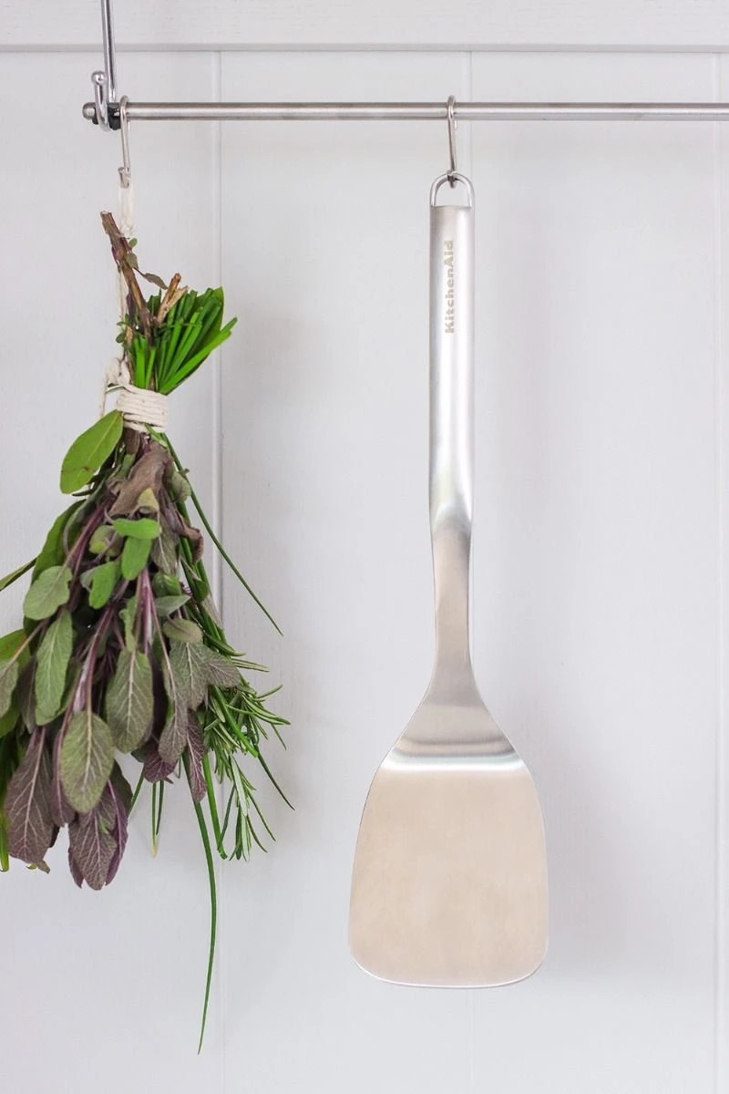 KitchenAid Premium Turner Stainless Steel 8 KitchenAid Premium Turner Stainless Steel - Image 6