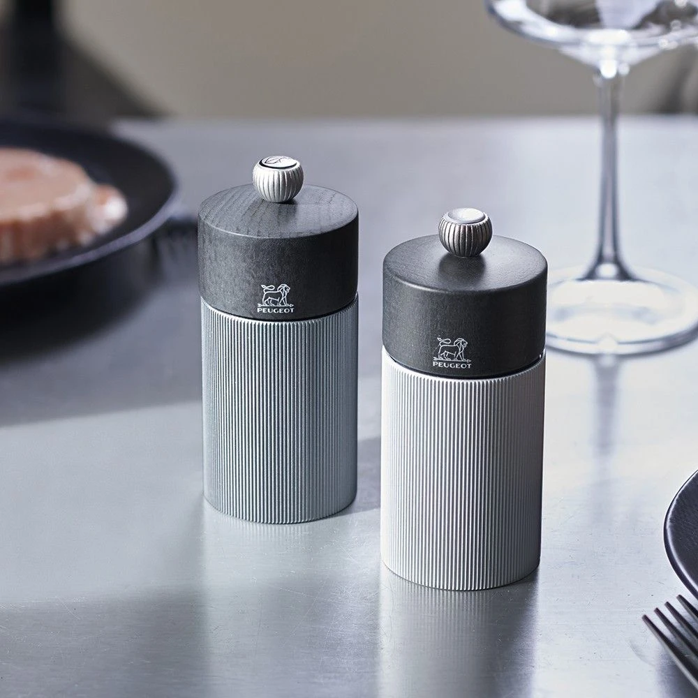 Peugeot Line Pepper Mill 12cm Aluminium (P39882) 5 Peugeot Line Pepper Mill 12cm Aluminium (P39882) - Image 3