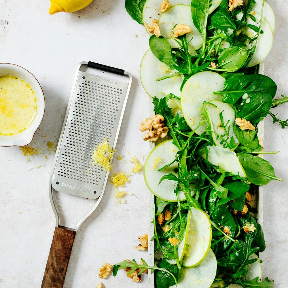 Microplane Master Series Fine Grater (43304) 8 Microplane Master Series Fine Grater (43304) - Image 6