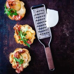 Microplane Master Series Extra Coarse Grater (43308) -Kitchenknives Shop mic 43308 ls3