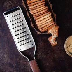Microplane Master Series Extra Coarse Grater (43308) -Kitchenknives Shop mic 43308 ls6