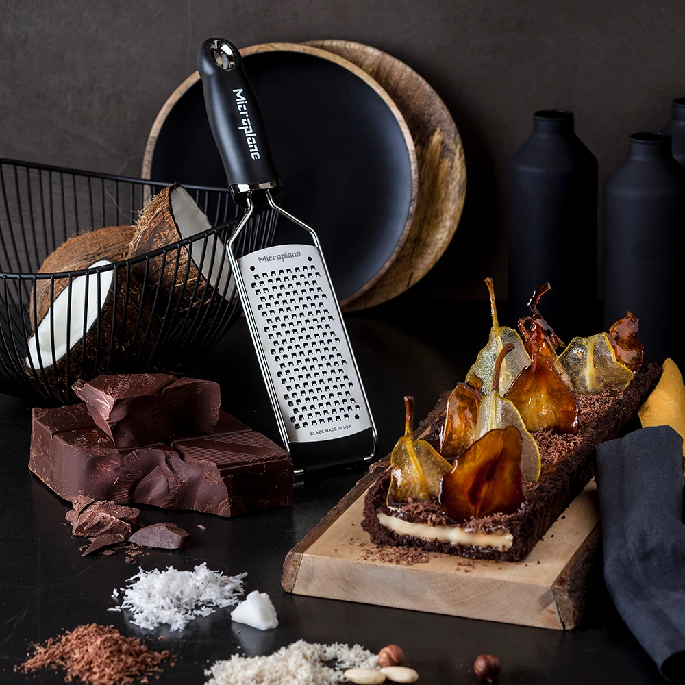 Microplane Gourmet Series Coarse Grater (45000) 10 Microplane Gourmet Series Coarse Grater (45000) - Image 8