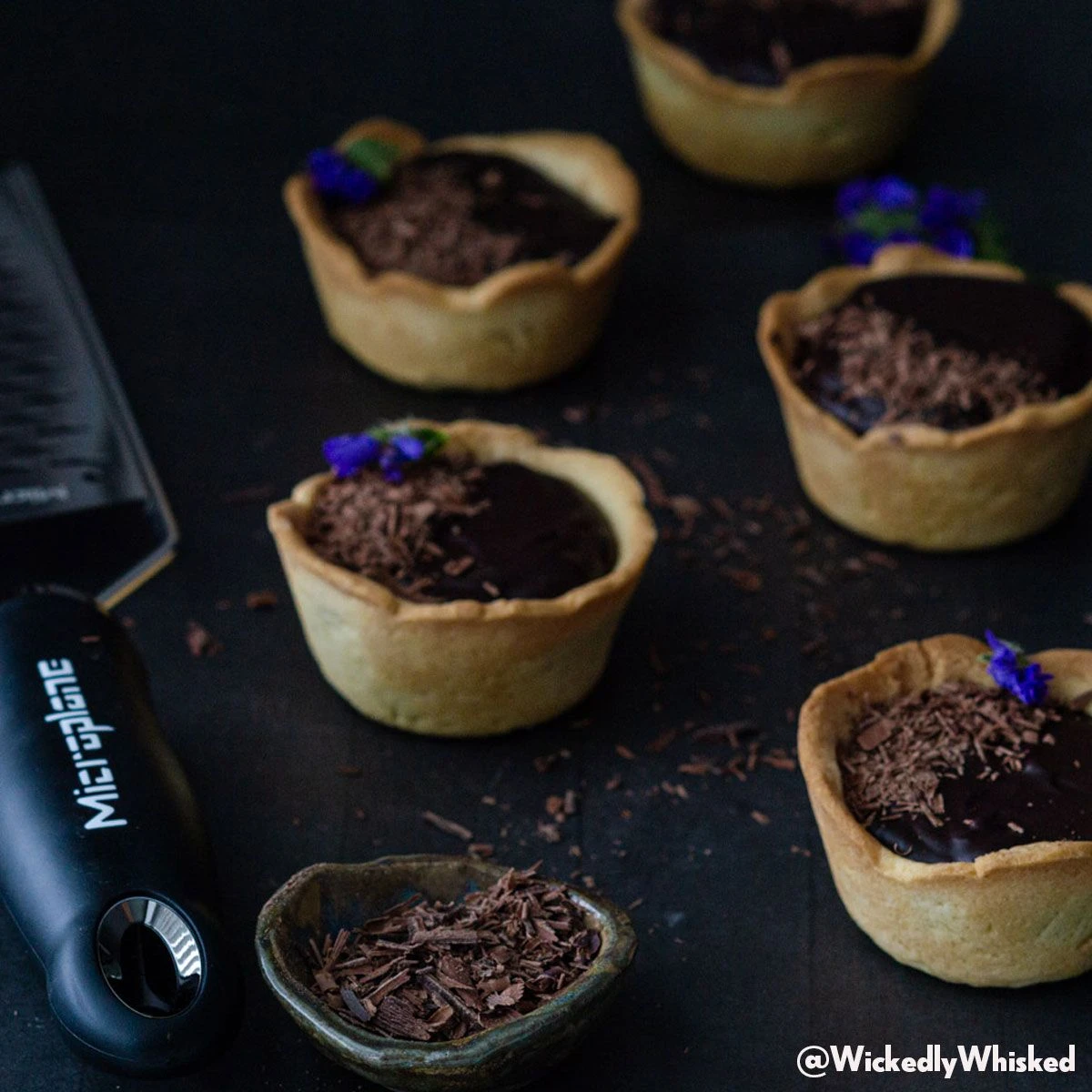 Microplane Gourmet Series Ribbon Grater (45002) 7 Microplane Gourmet Series Ribbon Grater (45002) - Image 5