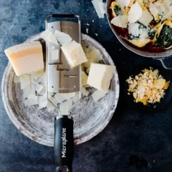 Microplane Gourmet Series Large Shaver - Black (45006) -Kitchenknives Shop mic 45006 ls1