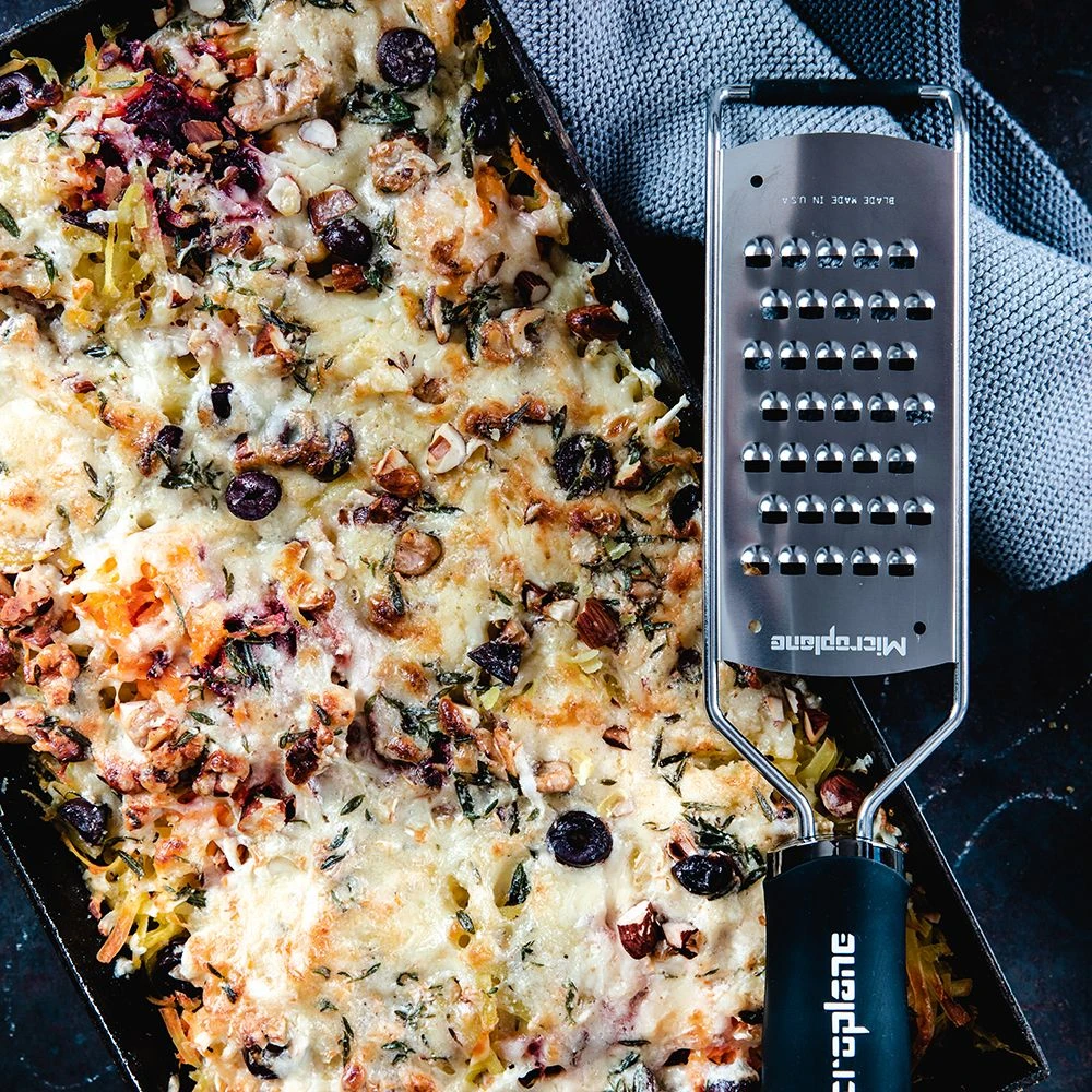 Microplane Gourmet Series Extra Coarse Grater (45008) 11 Microplane Gourmet Series Extra Coarse Grater (45008) - Image 9