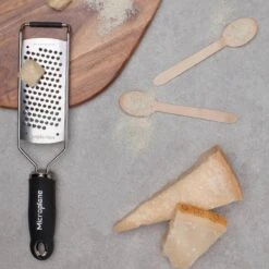 Microplane Gourmet Series Star Blade Grater (45009) 15 Microplane Gourmet Series Star Blade Grater (45009) -Kitchenknives Shop mic 45009 4