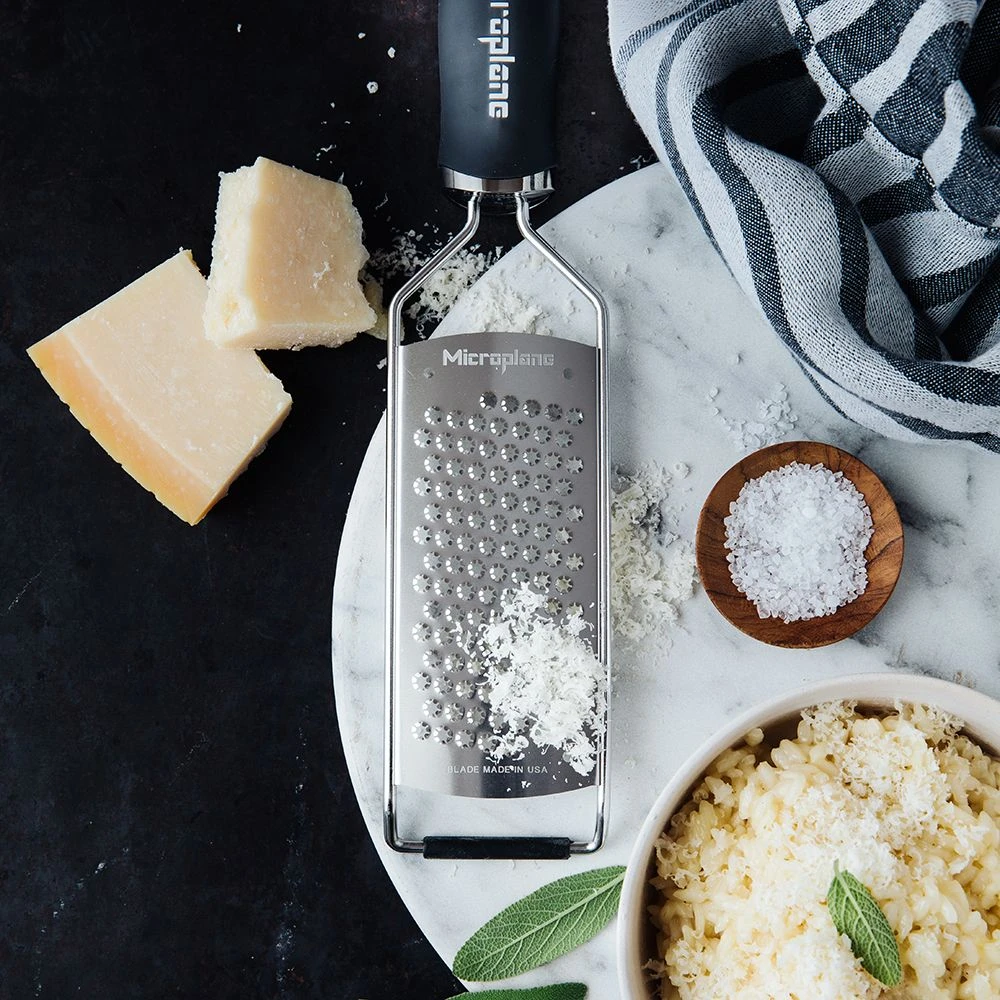 Microplane Gourmet Series Star Blade Grater (45009) 10 Microplane Gourmet Series Star Blade Grater (45009) - Image 8