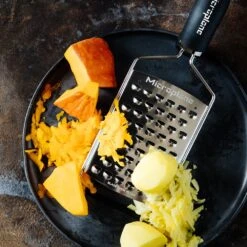 Microplane Gourmet Series Ultra Coarse Grater (45011) -Kitchenknives Shop mic 45011 ls4
