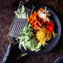 Microplane Gourmet Series Julienne Slicer (45041) -Kitchenknives Shop mic 45041 ls2