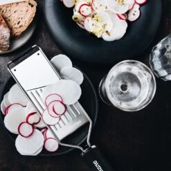 Microplane Gourmet Series Slicer (45044) -Kitchenknives Shop mic 45044 ls3