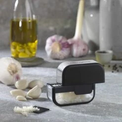 Microplane Garlic Cutter (48914) -Kitchenknives Shop mic 48094 4