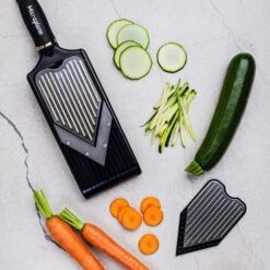 Microplane Adjustable V-Blade Slicer (48940) 9 Microplane Adjustable V-Blade Slicer (48940) -Kitchenknives Shop mic 48940 1