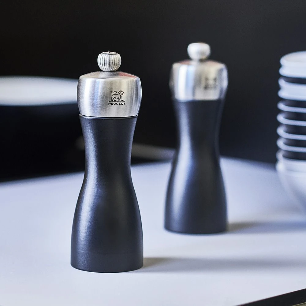 Peugeot Fidji Duo Pepper Mill & Salt Mill 12cm Black Matt & Stainless Steel (2/21283) 5 Peugeot Fidji Duo Pepper Mill & Salt Mill 12cm Black Matt & Stainless Steel (2/21283) - Image 3