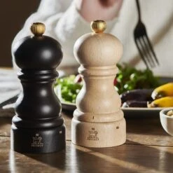 Peugeot Paris U'select Pepper Mill 12cm Chocolate (23447) -Kitchenknives Shop p23447 ls 3