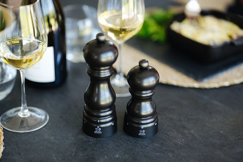 Peugeot Paris U'Select Pepper Mill 18cm Satin Black (P41908) 4 Peugeot Paris U'Select Pepper Mill 18cm Satin Black (P41908) - Image 2