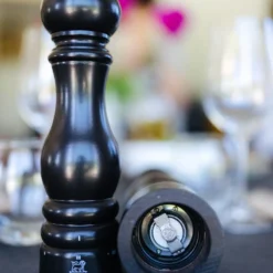 Peugeot Paris U'Select Pepper Mill 12cm Satin Black (P41885) 11 Peugeot Paris U'Select Pepper Mill 12cm Satin Black (P41885) -Kitchenknives Shop paris u select satin black ls 2