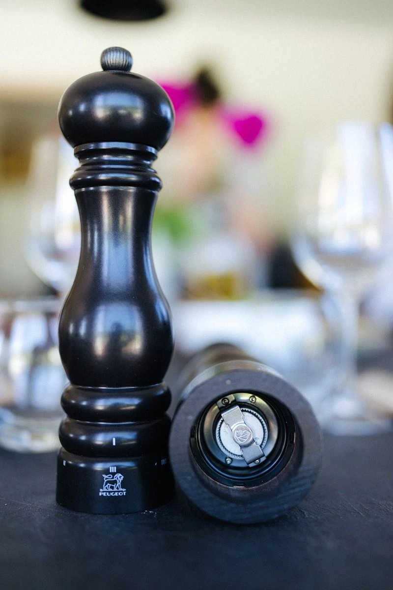 Peugeot Paris U'Select Pepper Mill 18cm Satin Black (P41908) 5 Peugeot Paris U'Select Pepper Mill 18cm Satin Black (P41908) - Image 3