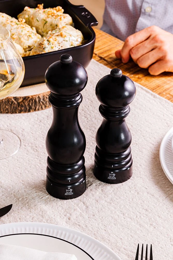 Peugeot Paris U'Select Pepper Mill 18cm Satin Black (P41908) 6 Peugeot Paris U'Select Pepper Mill 18cm Satin Black (P41908) - Image 4