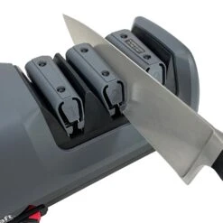 EdgeCraft Model E120 Electric Sharpener - 3-Stage 20° Trizor -Kitchenknives Shop she120gy11 06