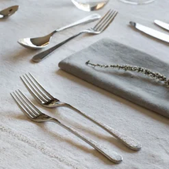 Robert Welch Skye Bright Cutlery 84 Piece Set -Kitchenknives Shop skye rw je6666 1 squ 3