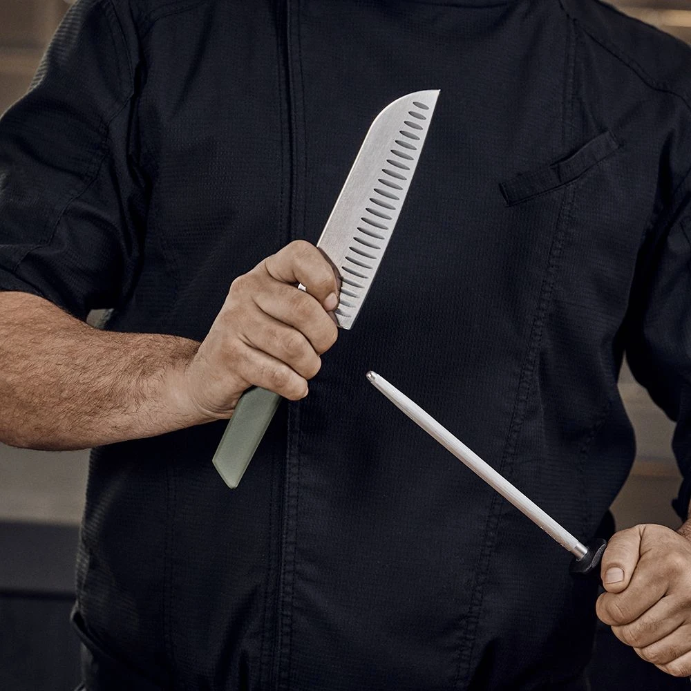 Victorinox Swiss Modern 17cm Santoku Knife Fluted Edge Black (6905317KB) 6 Victorinox Swiss Modern 17cm Santoku Knife Fluted Edge Black (6905317KB) - Image 4