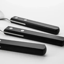 Robert Welch Trattoria Bright Cutlery 42 Piece Set -Kitchenknives Shop trabr detail 3 1